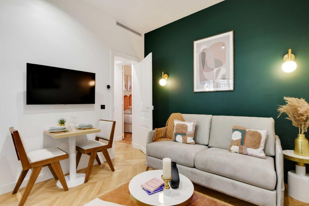 Chic Apartment - 1Br-4P - Facing The Louvre Παρίσι Εξωτερικό φωτογραφία